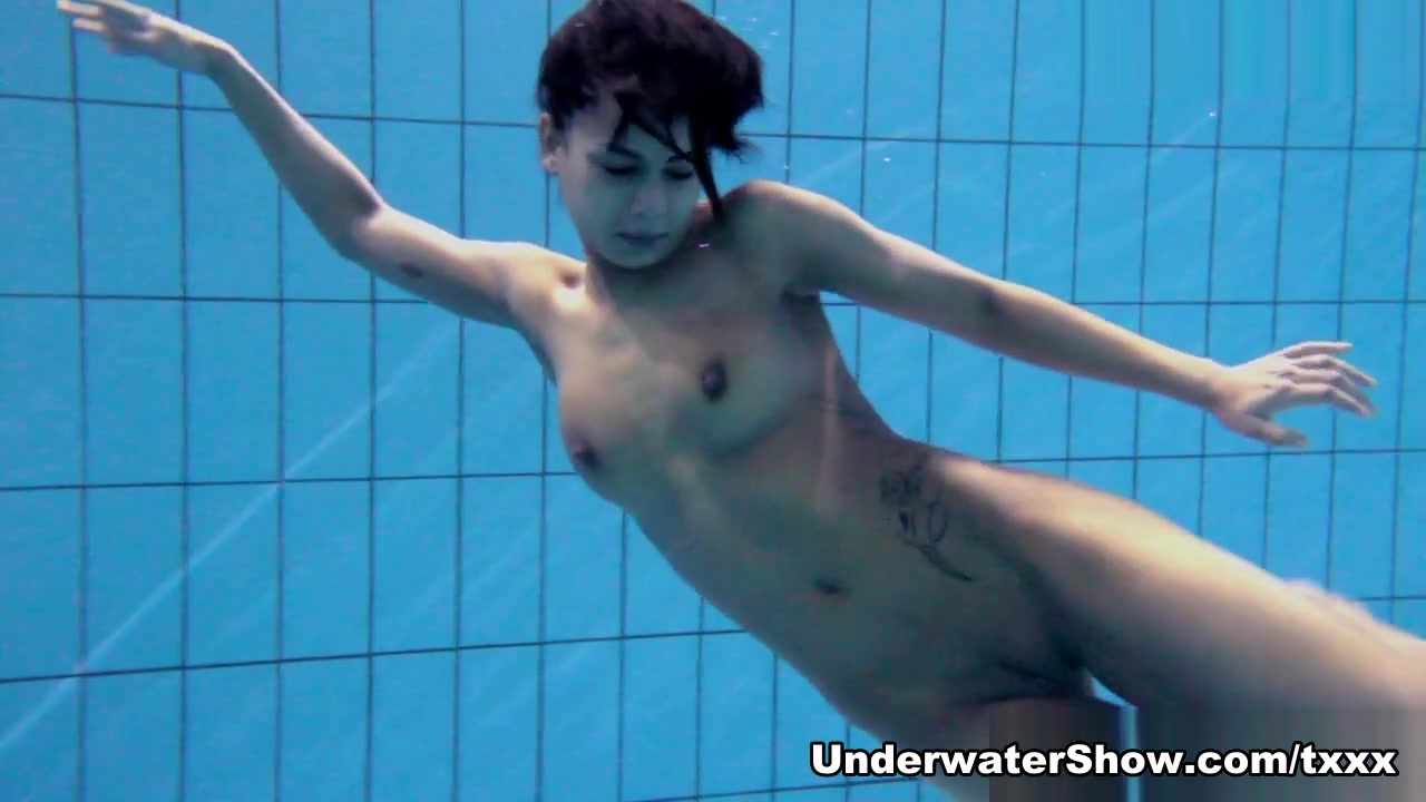 Zlata Video - UnderwaterShow