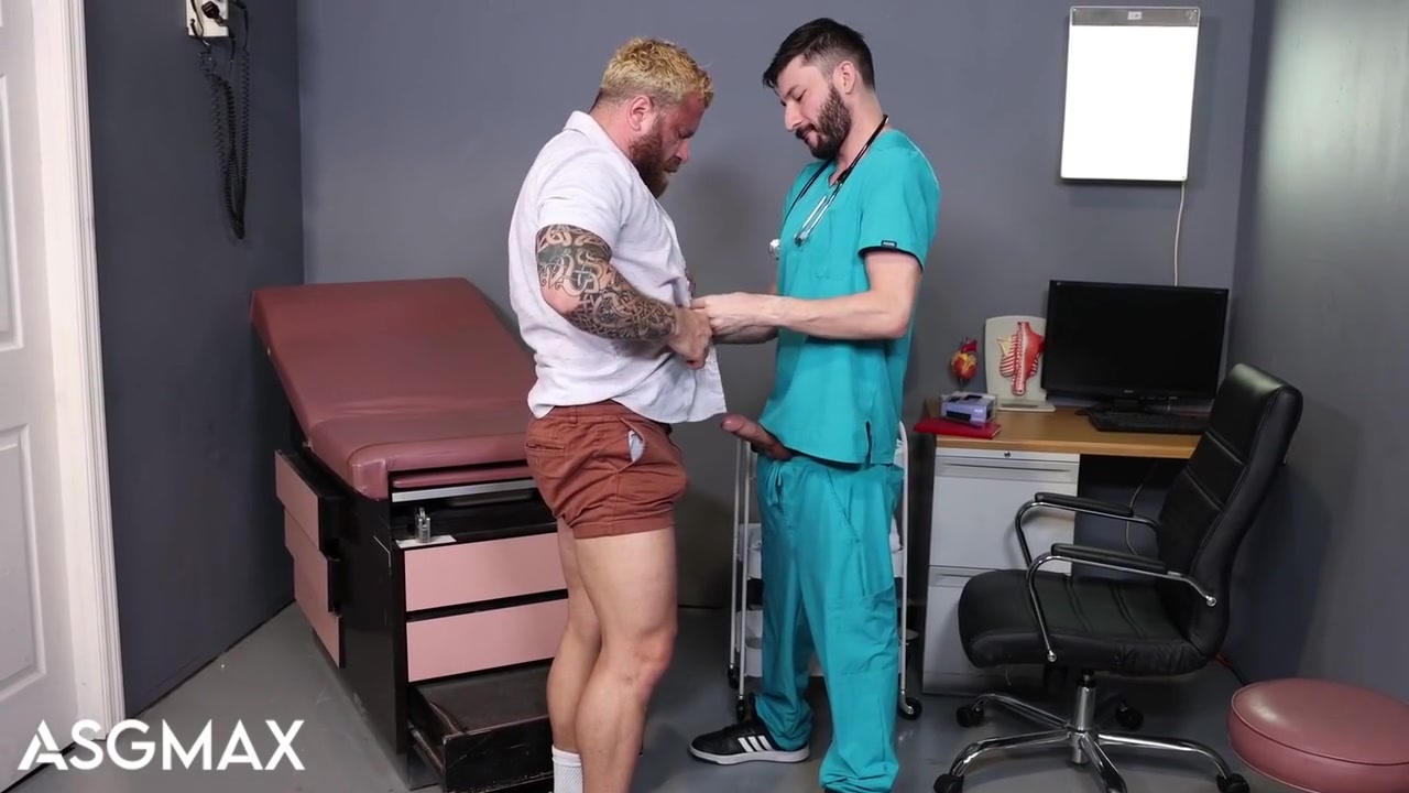 Scott Demarco And Riley Mitchel - Tries Experimental Medicine For Sore Throat