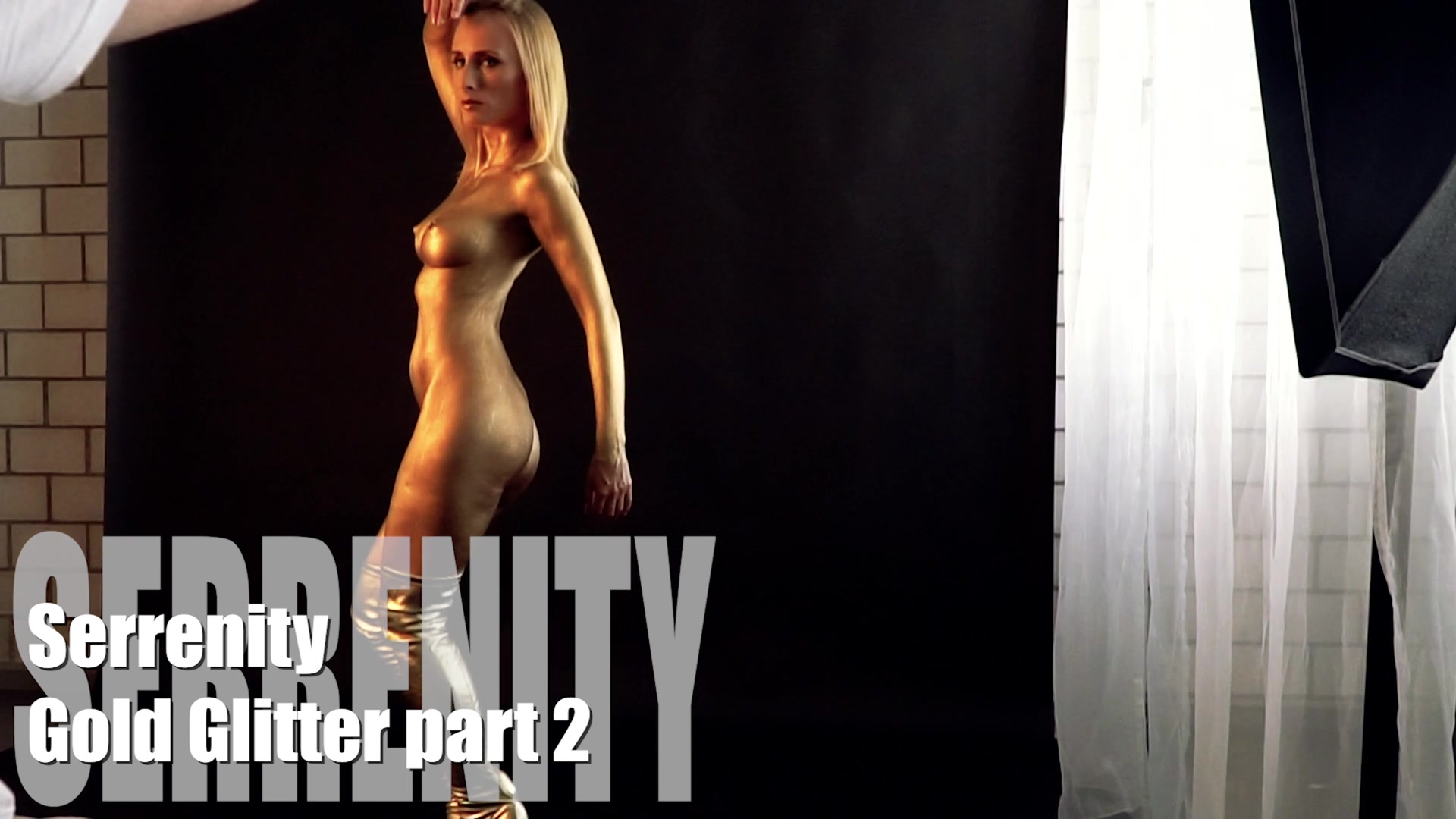 Serrenity Gold Glitter Girl - Sex Movies Featuring Nudebeauties
