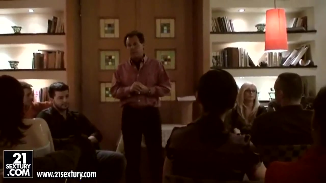 Cameron Cruz throws a party for porn stars