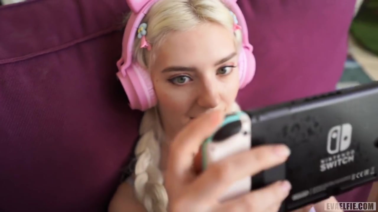 Eva Elfie - Gamer Girls Tight Pussy Fucked And Cum Covered By A Big Cock