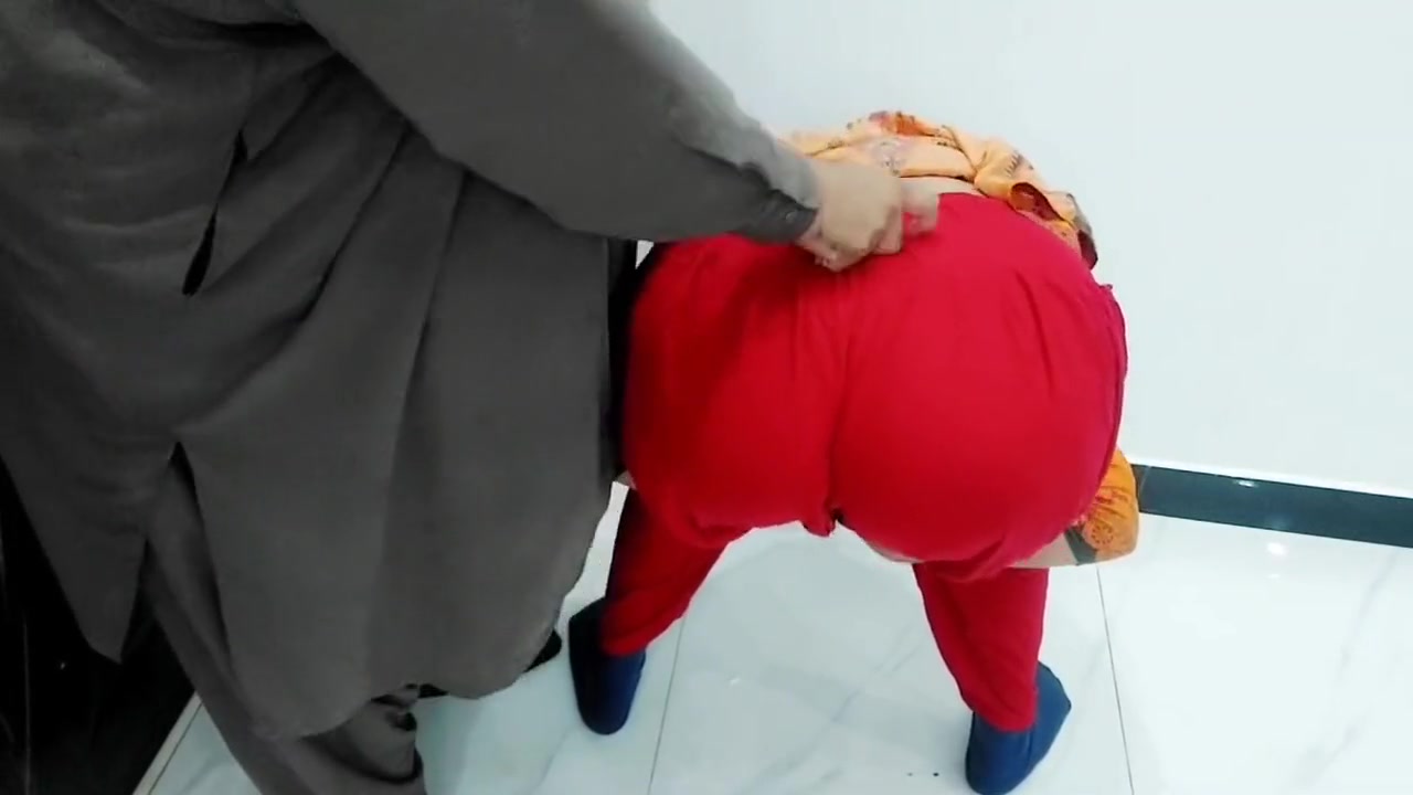 Desi Girl Having Anal Sex With Her Tution Teacher For Passing Marks In Routinr Test