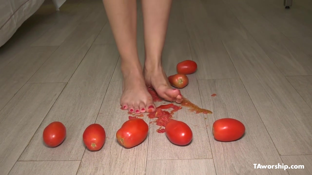 Ambers Tomato Food Foot Fetish - Taworship