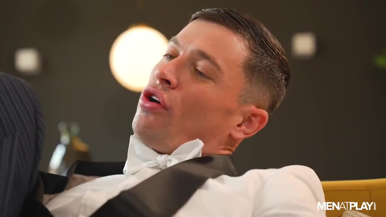 Ruslan Angelo And Mr Deep Voice - Christmas With The Butler 2