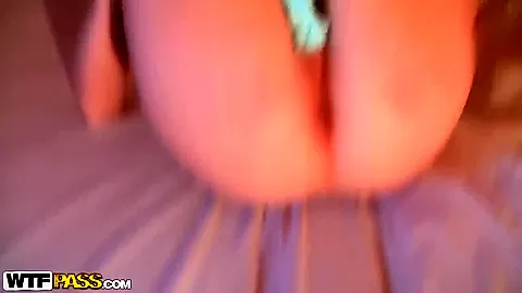 Dude is screwing his sex appeal girlfriend