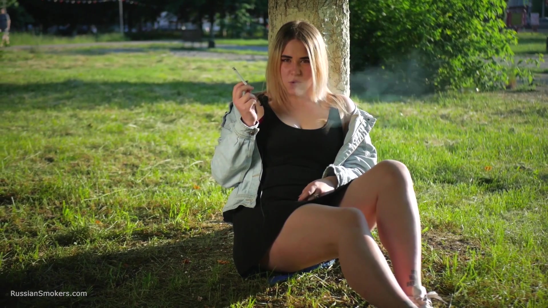 Nastya Is Smoking In The Park