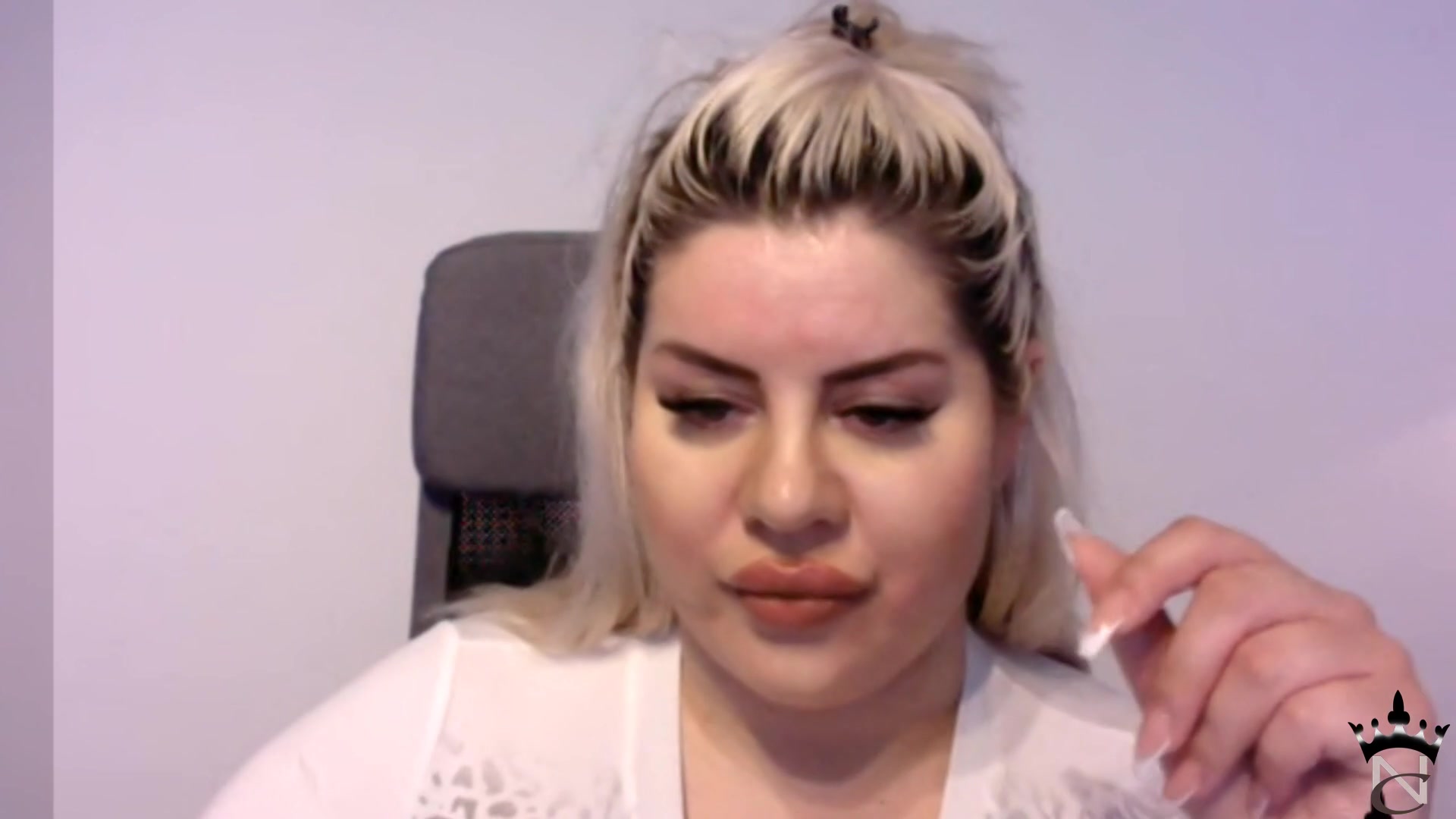 Live Show 2 - Sex Movies Featuring Natasha Crown