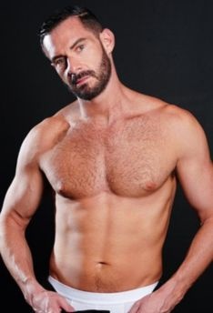 Gio Carrera