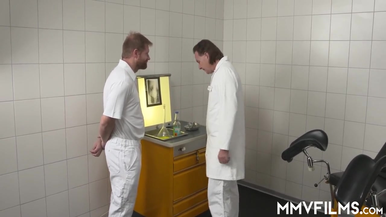 Blonde Hoe Gets Inspected By Two Doctors