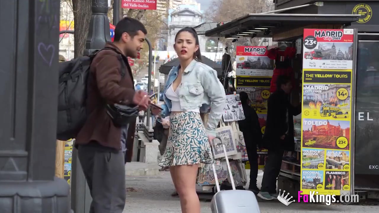 Nuria Millan And Her Love For Picking Random Guys In Public