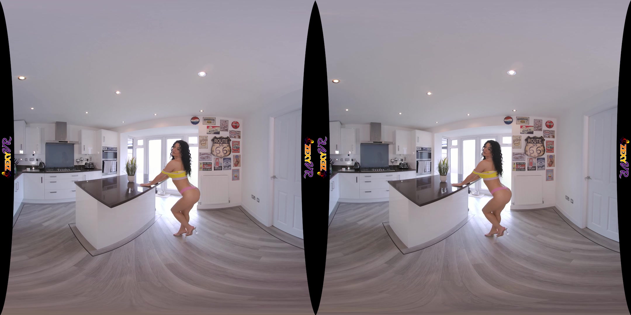 Strip With Me featuring Chelsea Essex - ZexyVR
