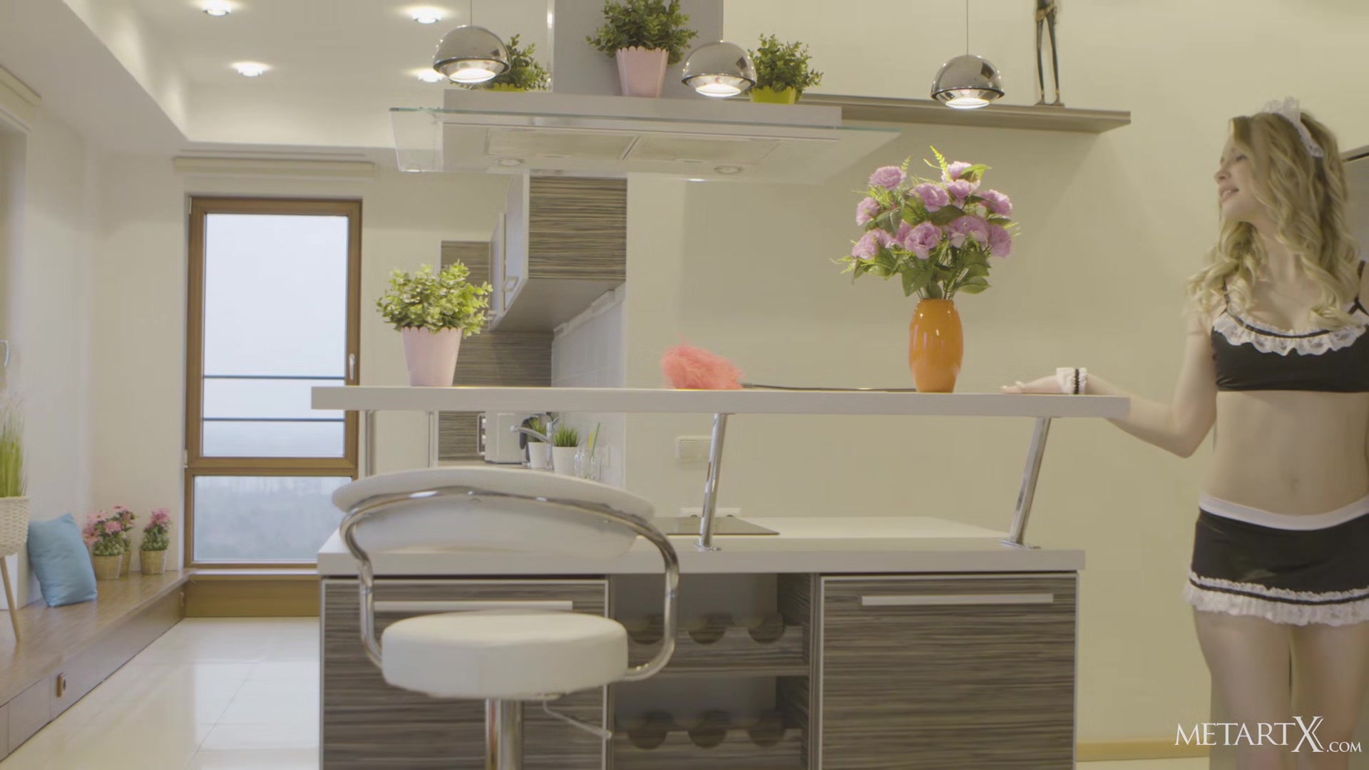 Cleaning Service 2 - Sophie Gem - MetartX