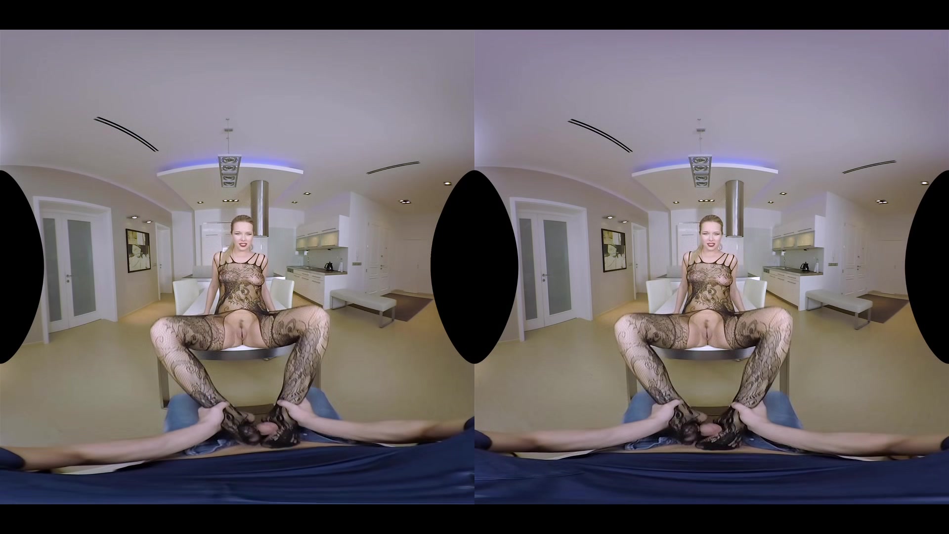 Fishnet Slut 2 - RealityLovers