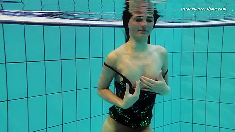UnderwaterShow Video: Nina Markova