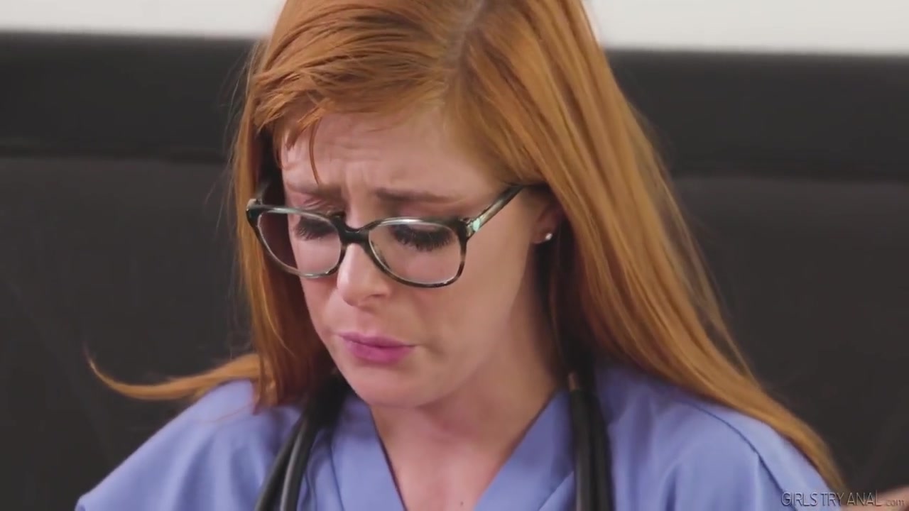 Adriana Chechik And Penny Pax - Its Stuck Again