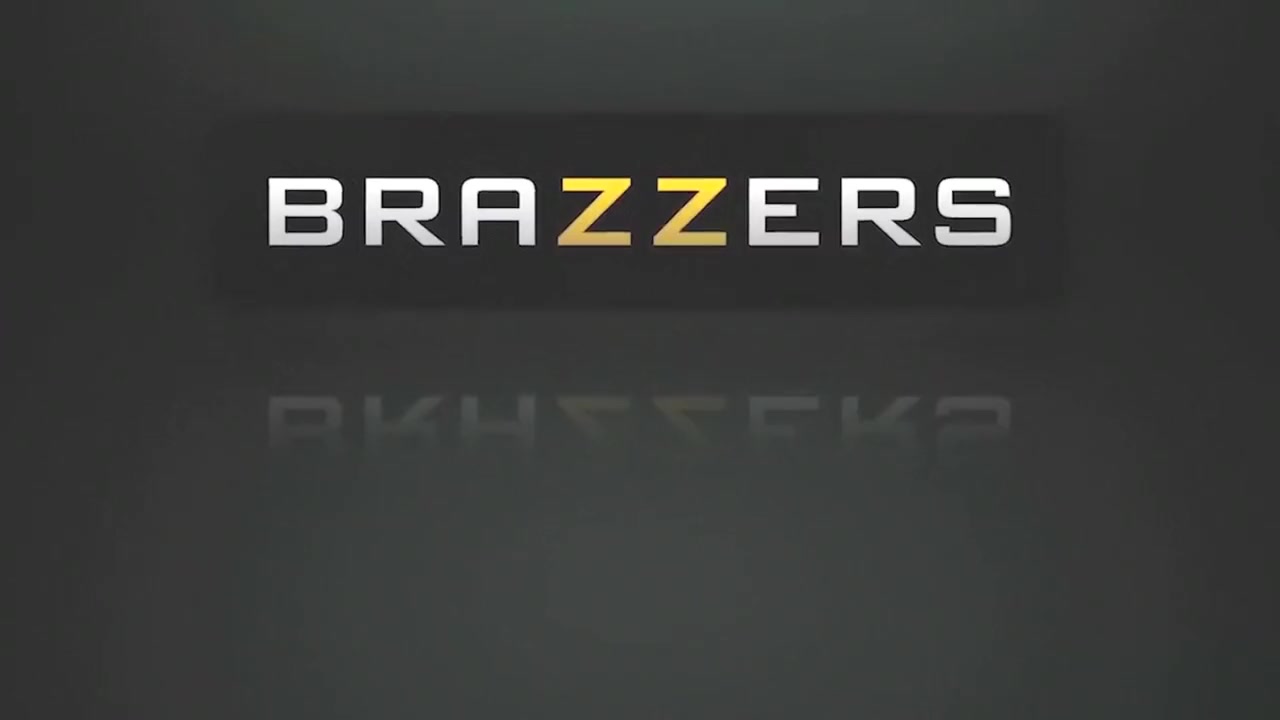 Described Video вЂ“ Sexy Threesome in the Office - Brazzers