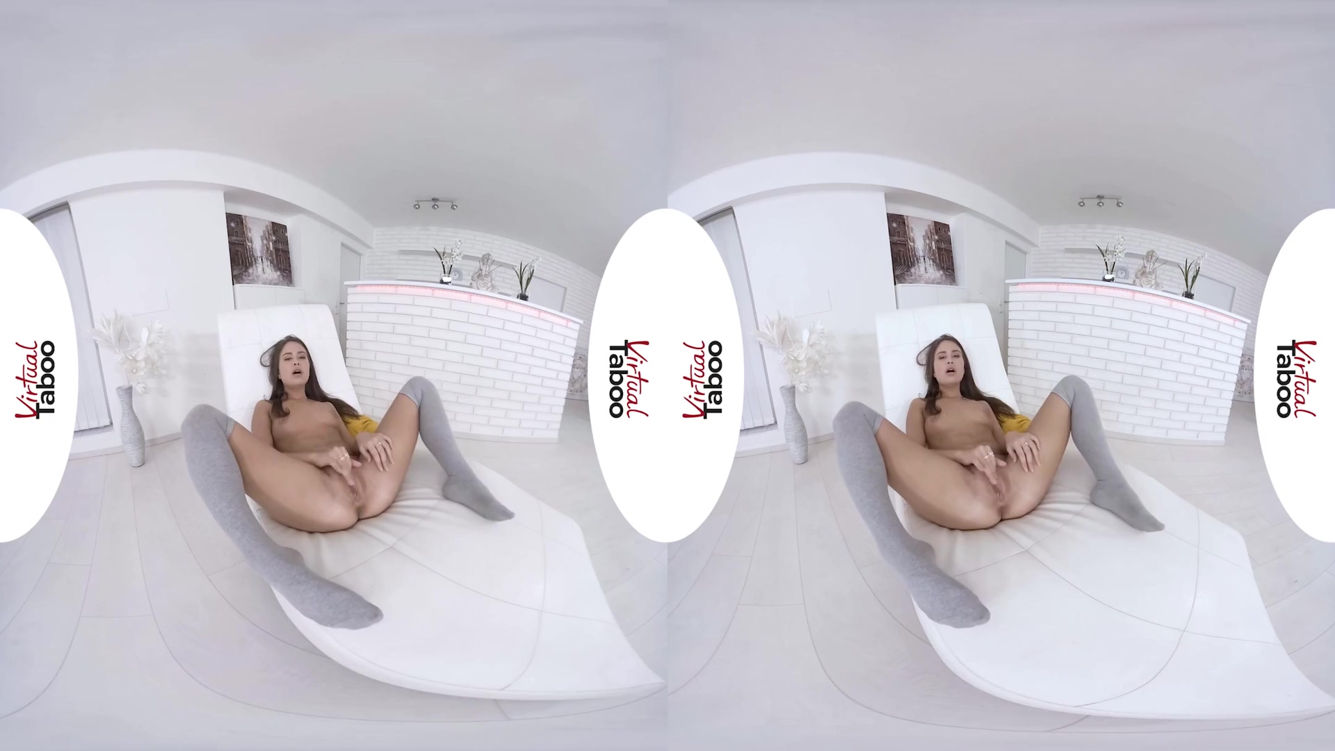 Virtual Reality And Jeanine Hot In Petite Jenny With Young Hot Body