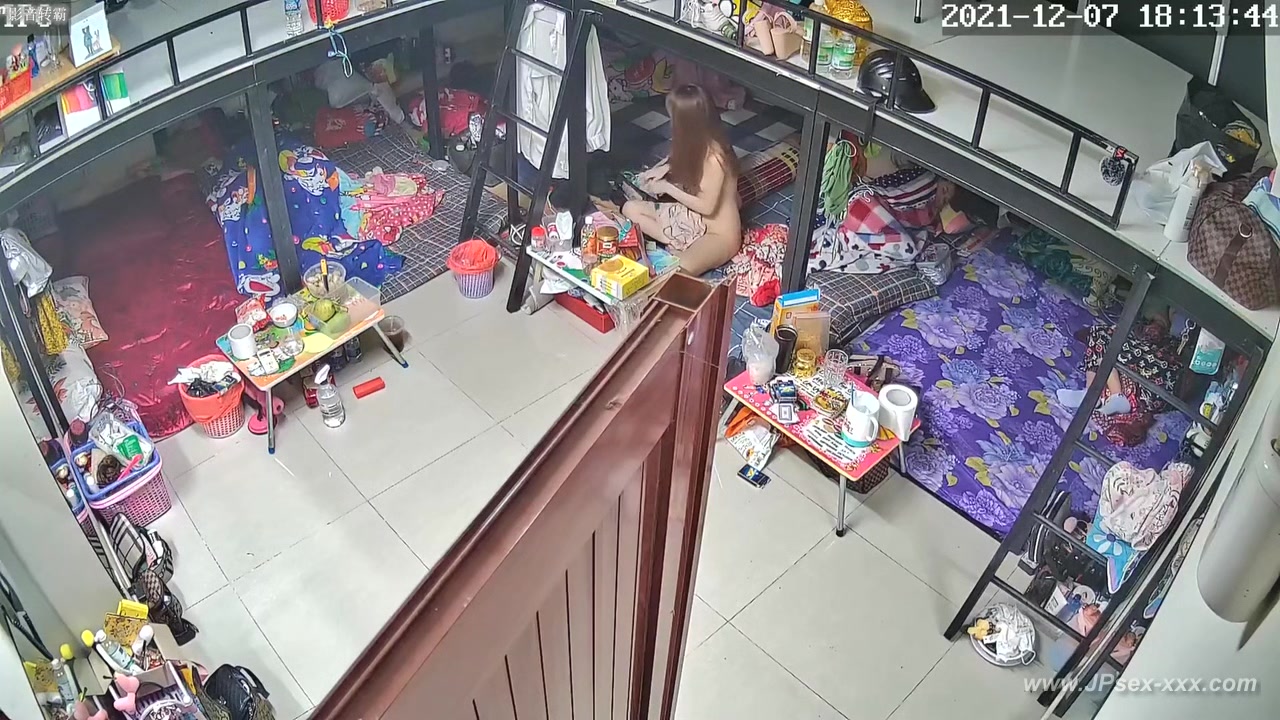 chinese girls dormitory.4