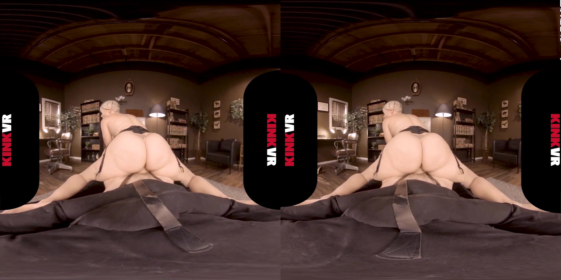 Helena Locke in Unorthodox Therapy - KinkVR