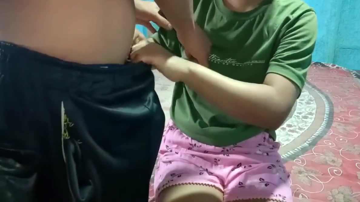 Boyfriend Fucks Step sister-in-law Makes Her Pussy Red