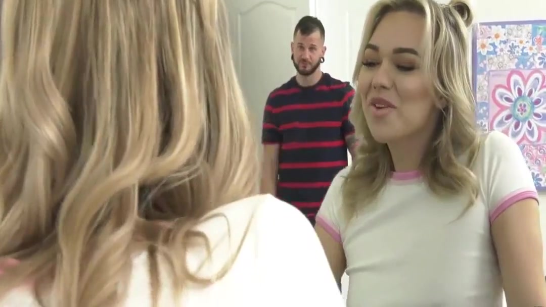 Shemale Big Cock Gets Fucked 6 Min - Emma Rose