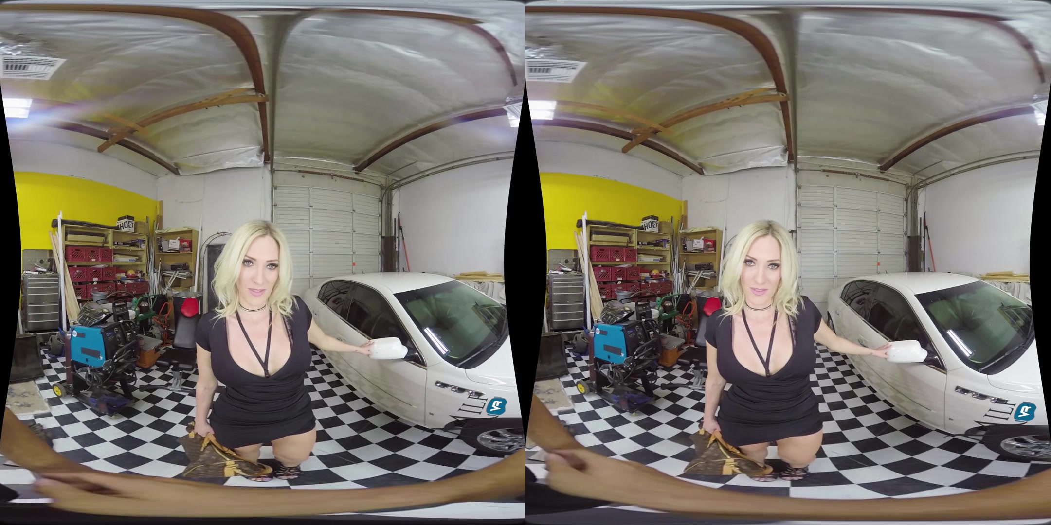MILF And The Mechanic - MILFVR