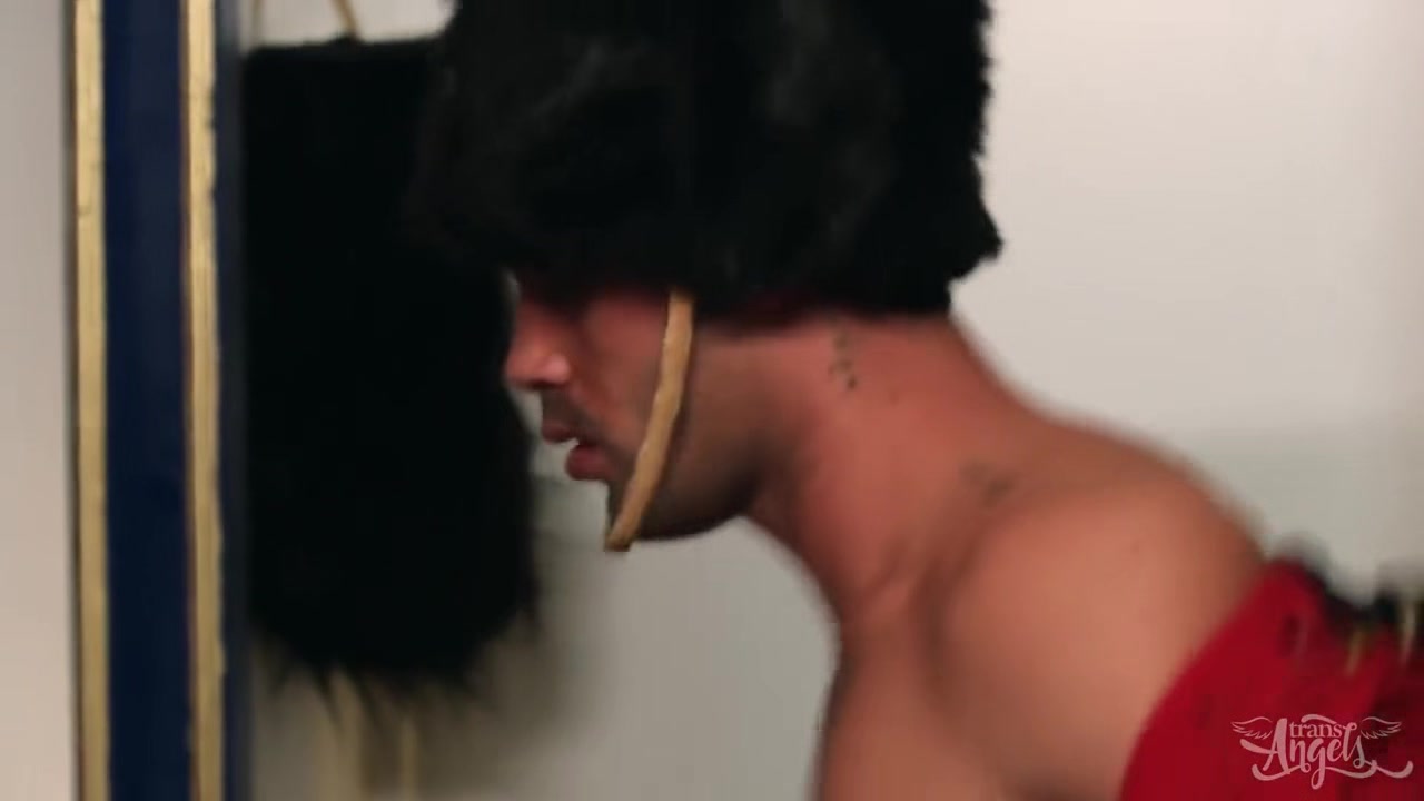 Hung T-Chick Crazy Xxx Clip
