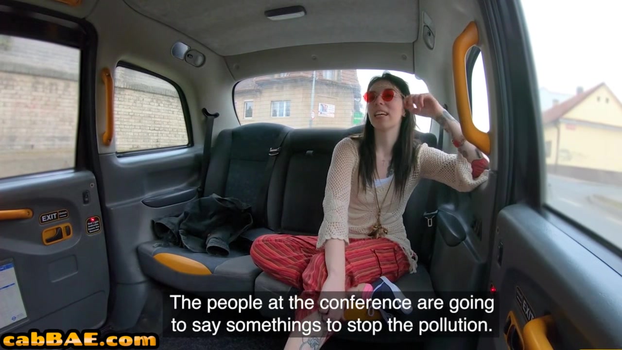 Real hippie babe public pussyfucked in taxi outdoor
