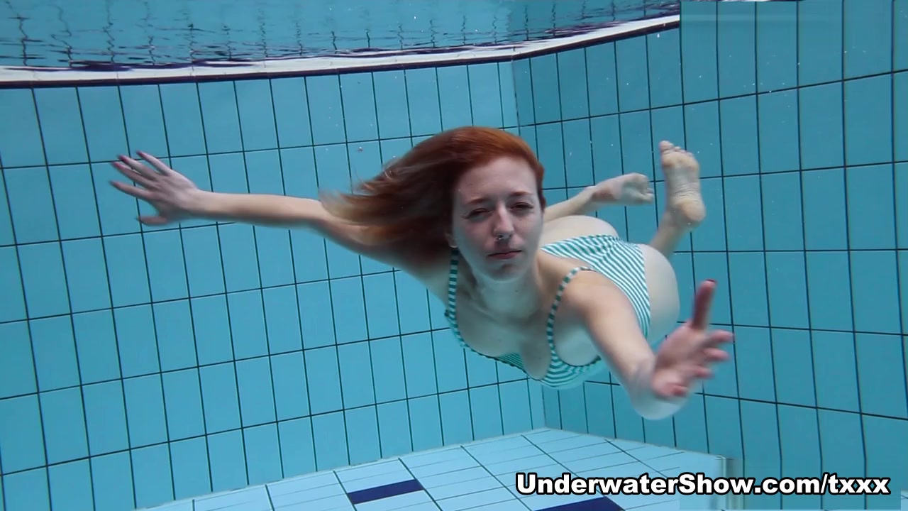 UnderwaterShow Video: Anetta