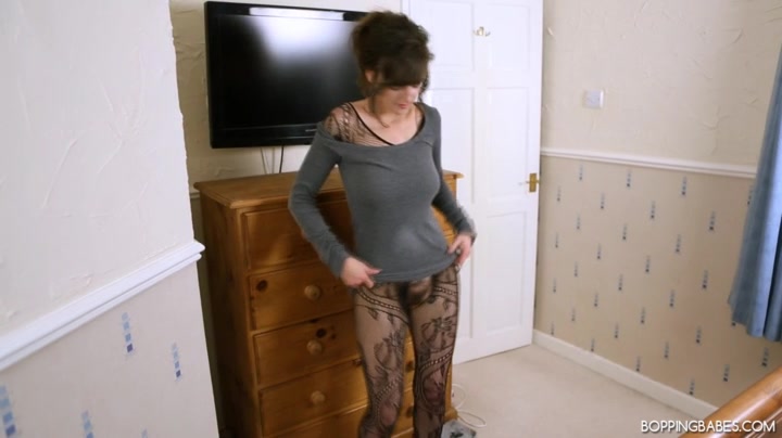 Kate-Anne - Hot Hotel Hostess - BoppingBabes