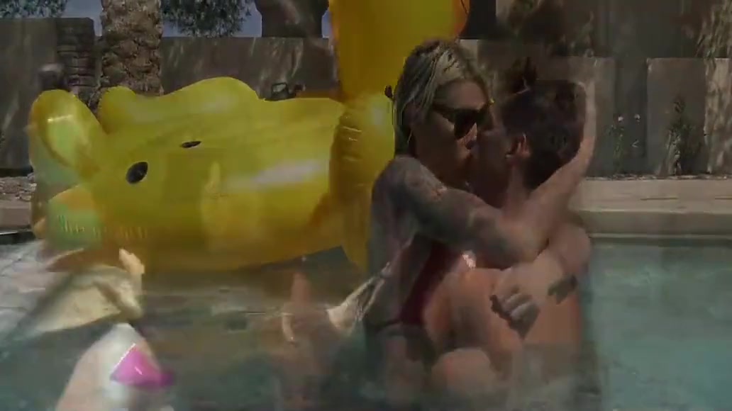Aubrey Kate, Dante Colle And Mason Lear - Pool Party Turns Into Wild Shemale Orgy