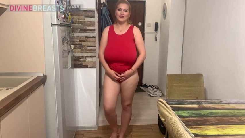 Erin Big Boobs on a Platter