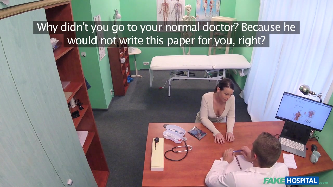 Doctor gets sexy patients pussy wet - FakeHospital