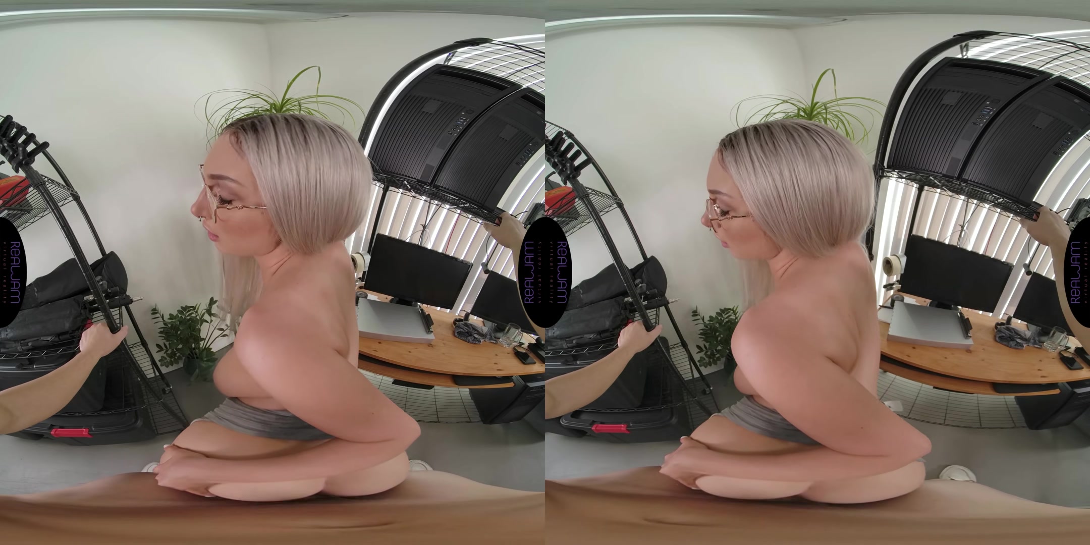 Yes, Boss...Skylar Vox on the Mic - RealJamVR