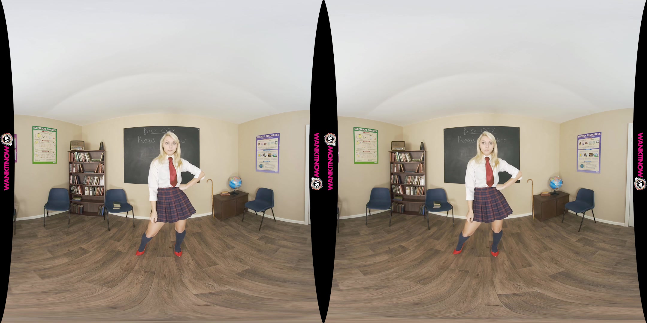 Wank For Me featuring Chloe Toy - WankitNowVR