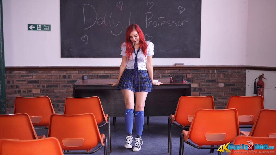 Dolly - student 18+ Stripper - BoppingBabes