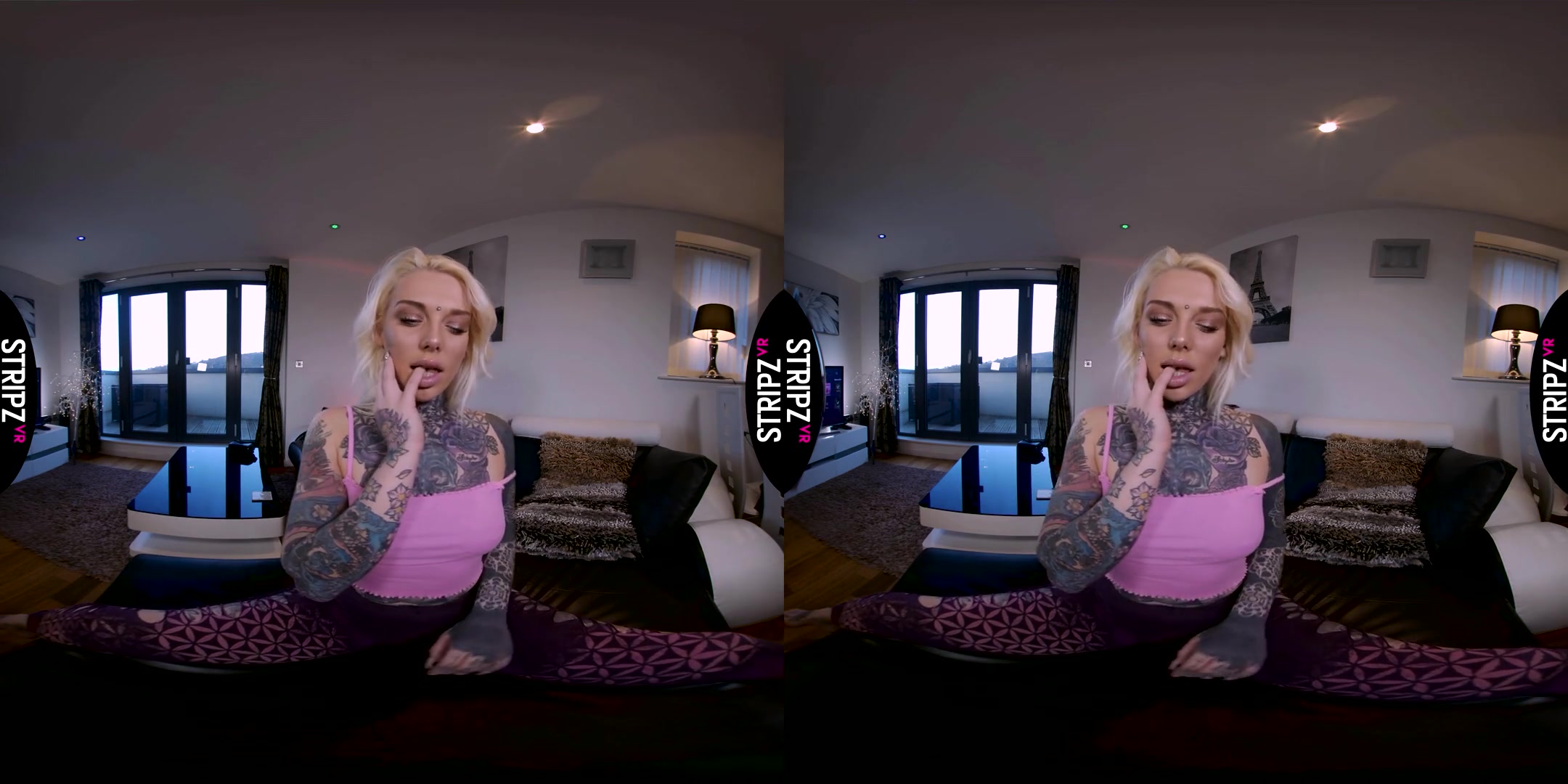 Lauren Brock in Eat Me - StripzVR