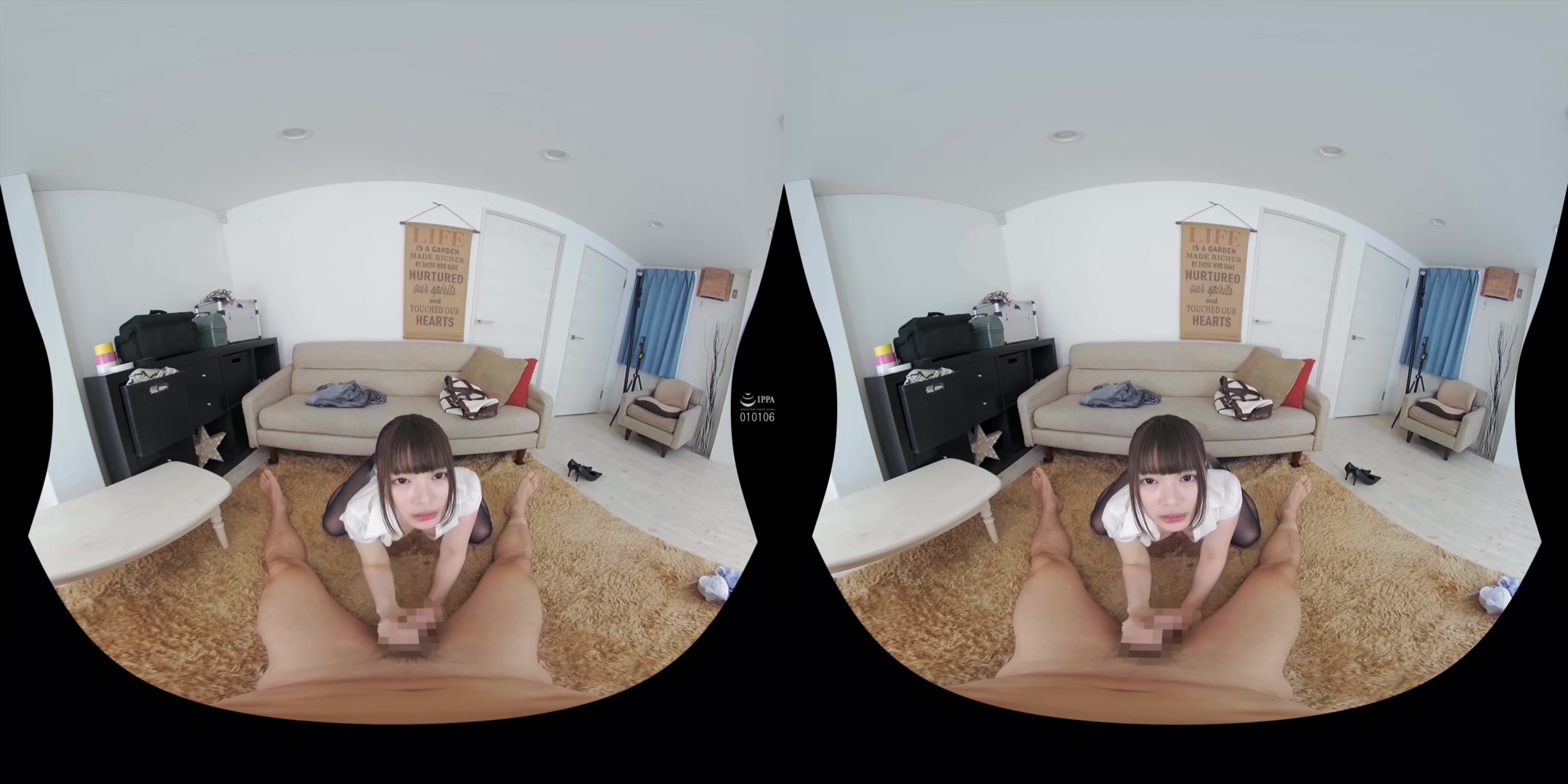 Ranran - Door to Door Salesgirl Demos her Toys - MAX-A