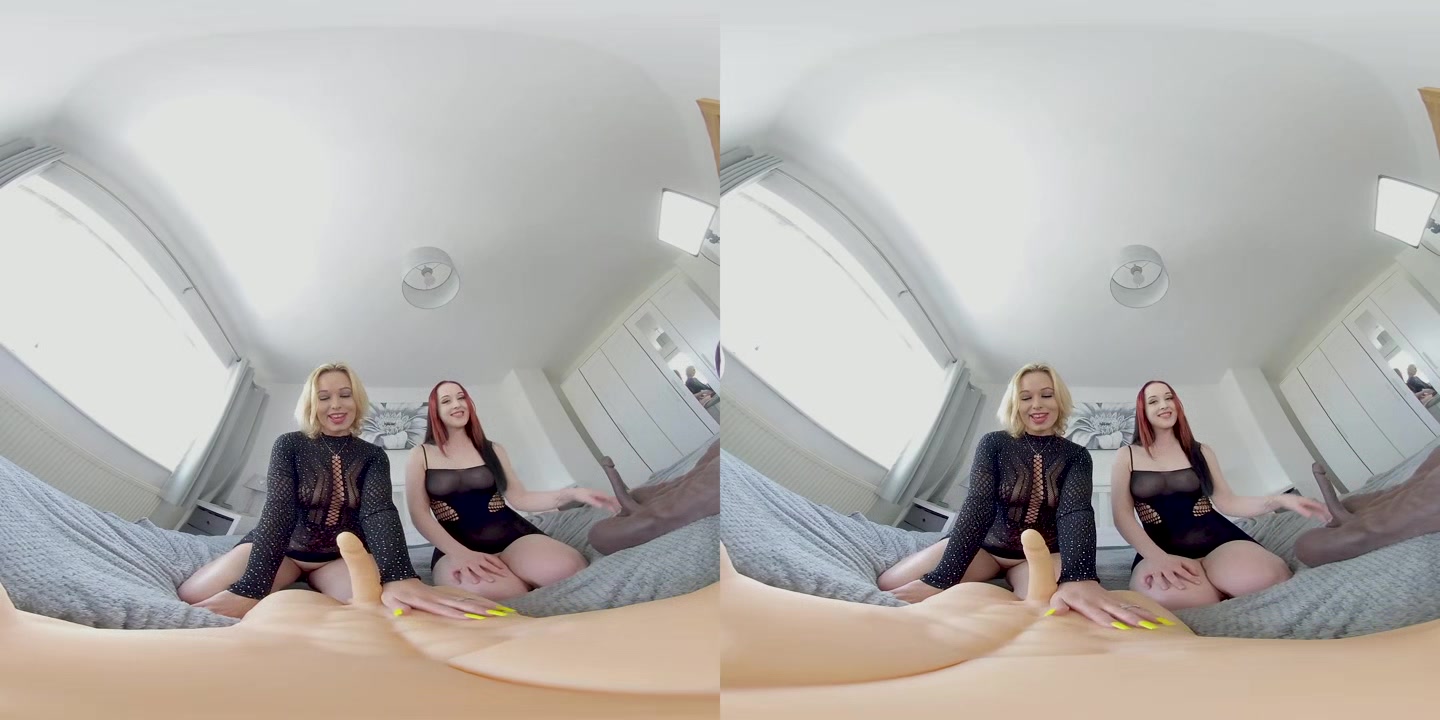 Ellie and Epiphany Foursome - EllieLouiseVR