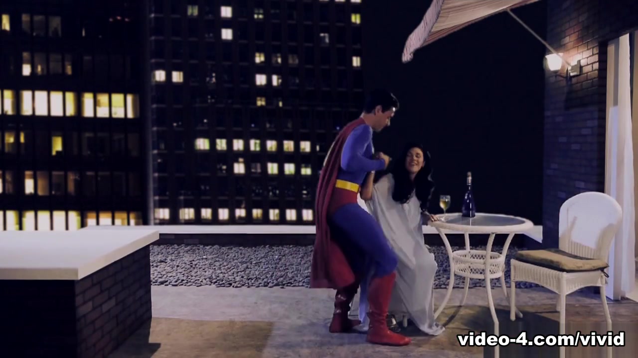 Vivid Video: Superman XXX - 5
