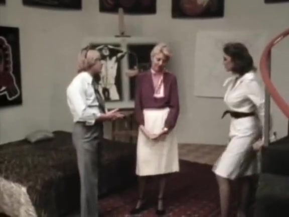 Juliet Anderson, Lisa De Leeuw, Little Oral Annie in classic porn movie