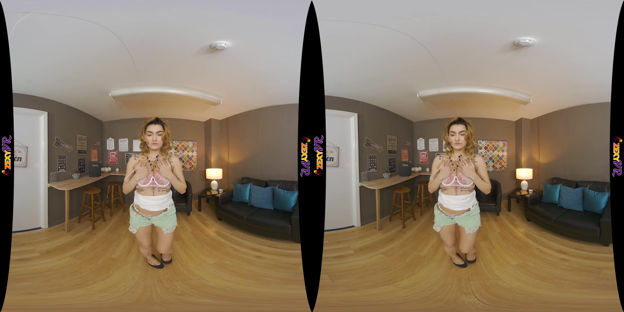 Strip Time featuring Callie T - ZexyVR