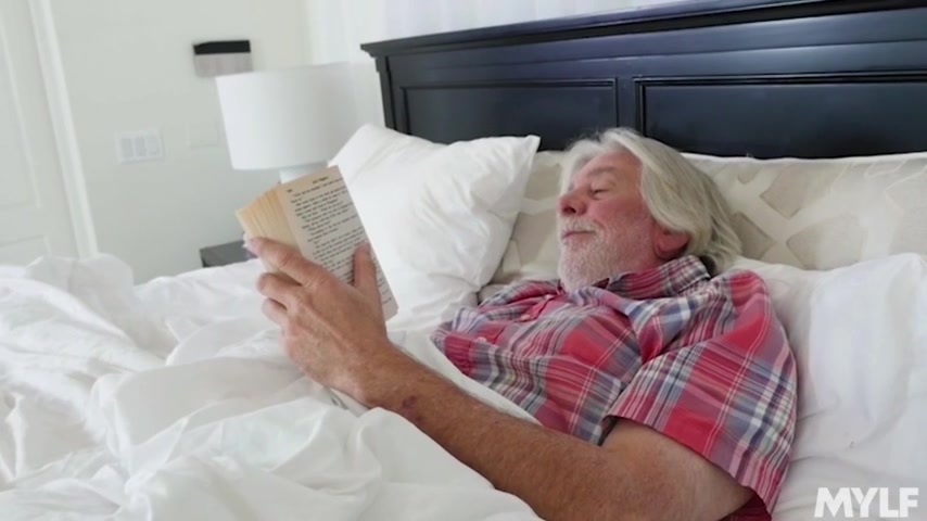 The Secretly Orgasmic Massage - MYLF