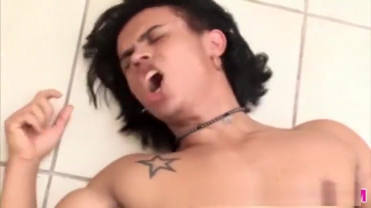 shetwink Barbie fucking With A couple