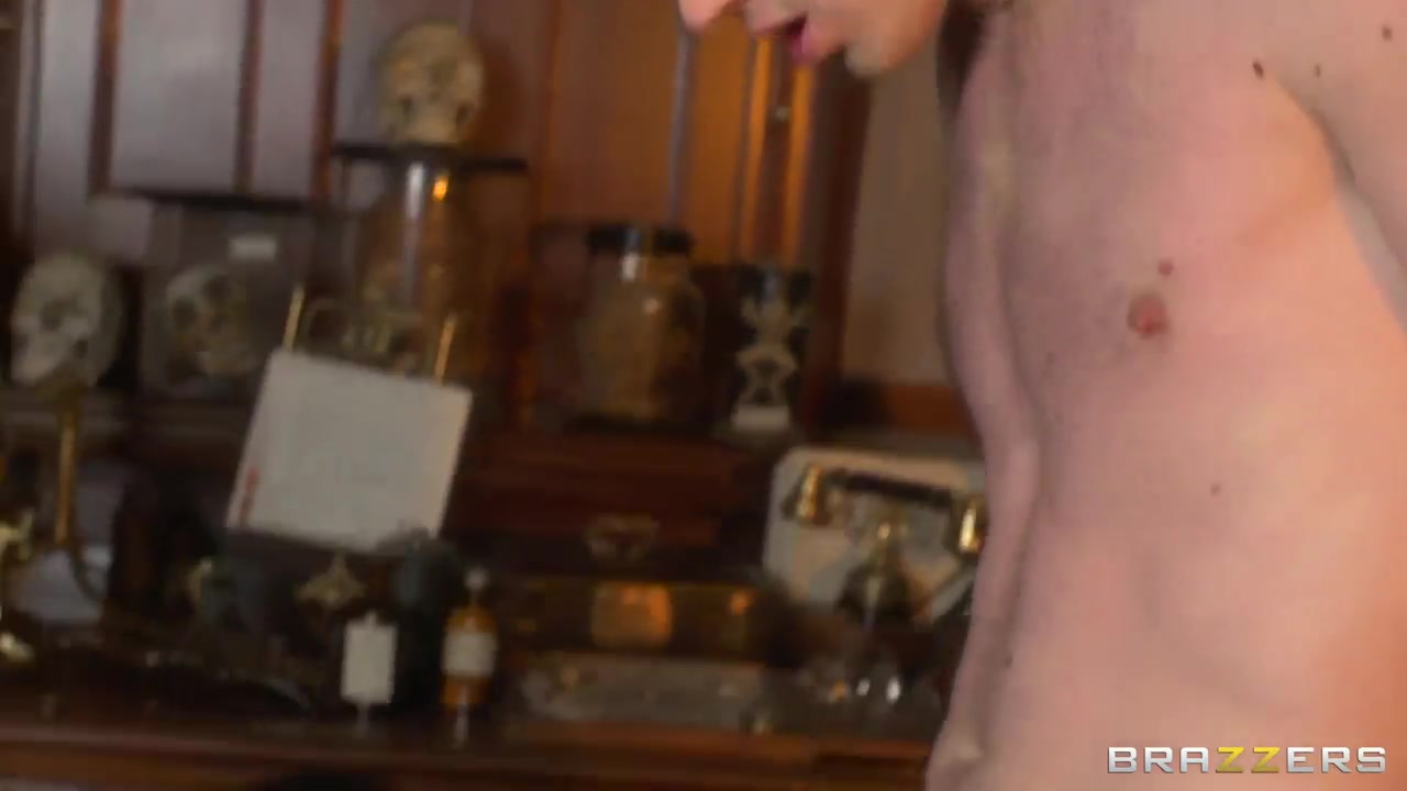 Sexu brunette prostitute Abbie Cat swallows big cock