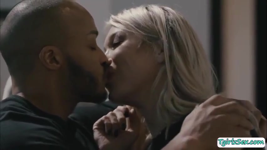 Wild Tranny Receives Her Wet Wazoo Team-fucked By Her Black Neighbor
