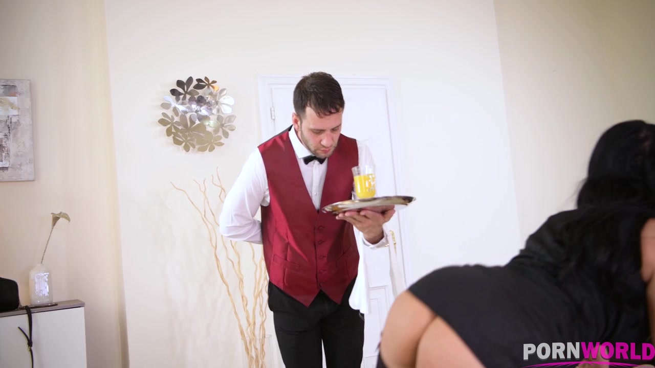 Lucky butler makes busty beauty Ania Kinski's naughtiest dreams come true GP946 - AnalVids