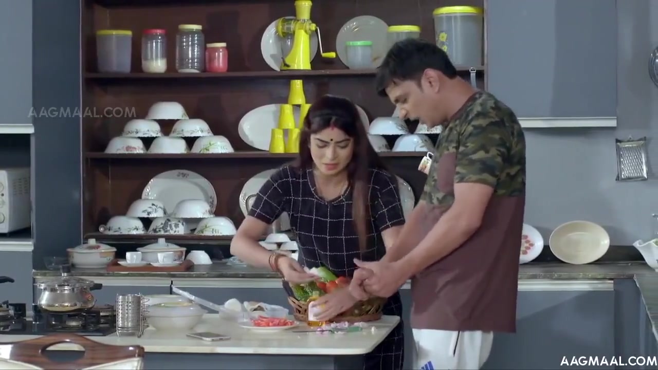 Pati Patni Aur Woh Season 01 01 Uncut 2024 Sinflix Hindi Hot Web Series