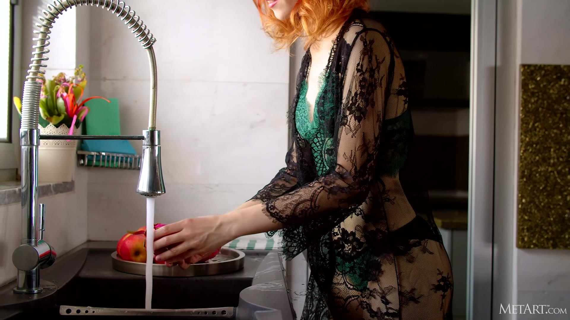 Incredibly Tasty - Elin Flame - Met-Art