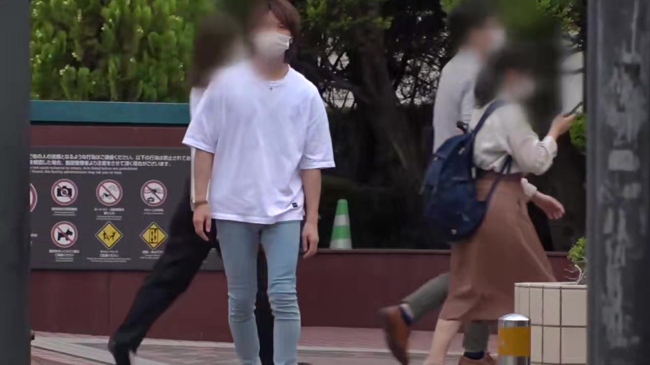 0004681_デカパイ ずらし挿入 寝バックなどが含まれている